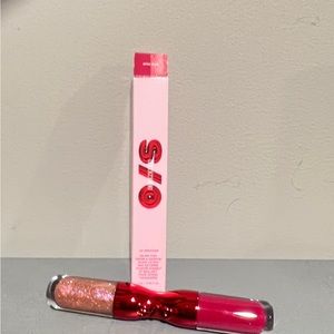 ❤️NIB O/S lip snatcher velvet flex  open wide.❤️